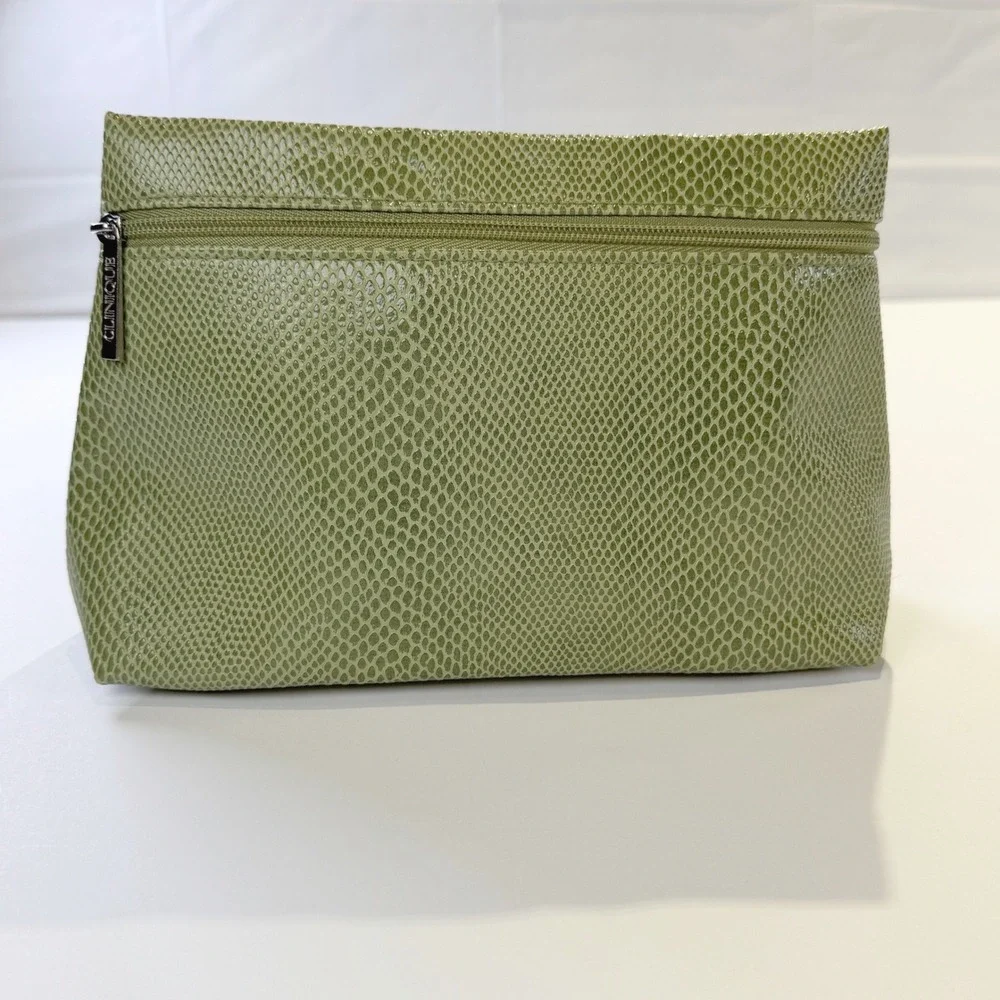 Clinique Green Snakeskin Embossed Makeup Bag Cosmetic Pouch Zip Top 361B1